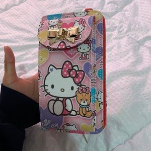 NWOT ✨ HELLO KITTY WALLET/CROSSBODY